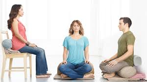 How To Find The Right Meditation Pose For You: 5 Easy Postures Anyone Can  Do - The Joy Within