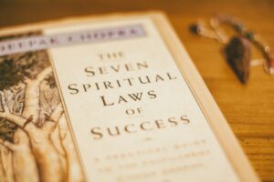 Read more about the article What Are The Seven Spiritual Laws of Success? Lessons from Deepak Chopra